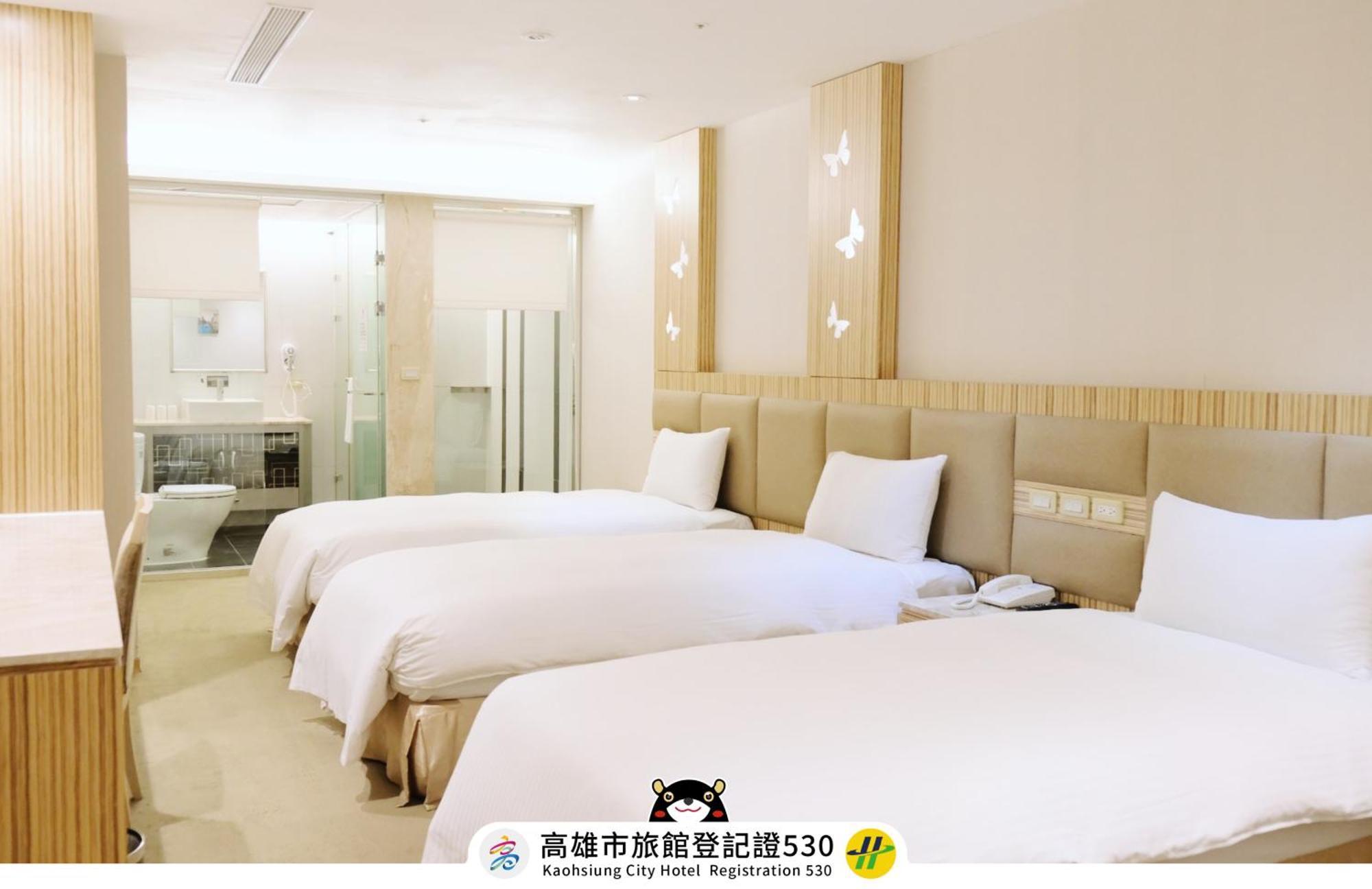 友愛京賞國際大飯店 Yoai Jing Shang Hotel Kaohsiung Bagian luar foto