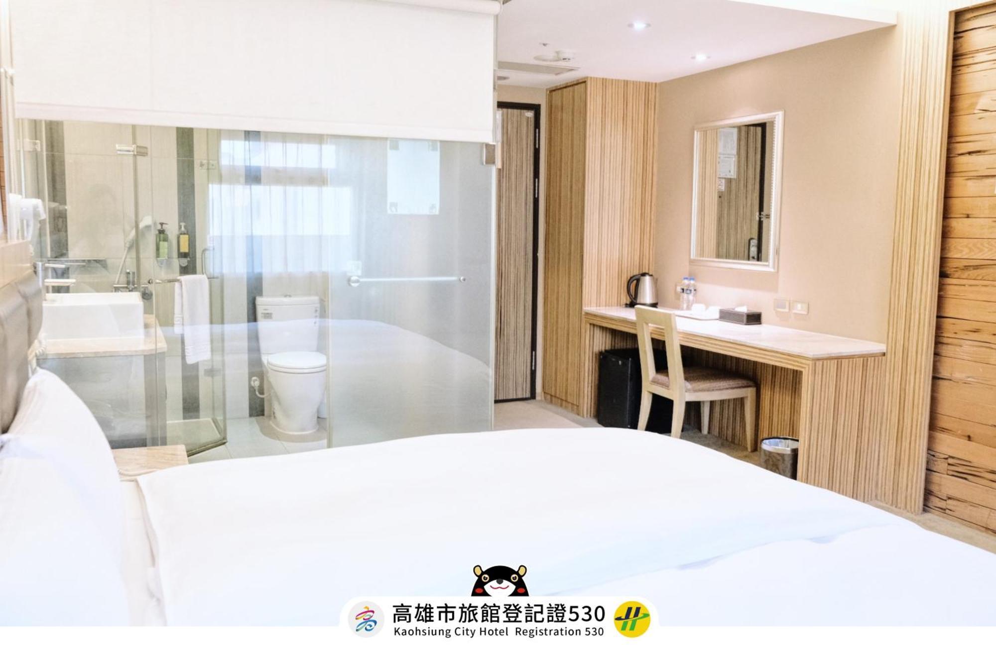 友愛京賞國際大飯店 Yoai Jing Shang Hotel Kaohsiung Bagian luar foto